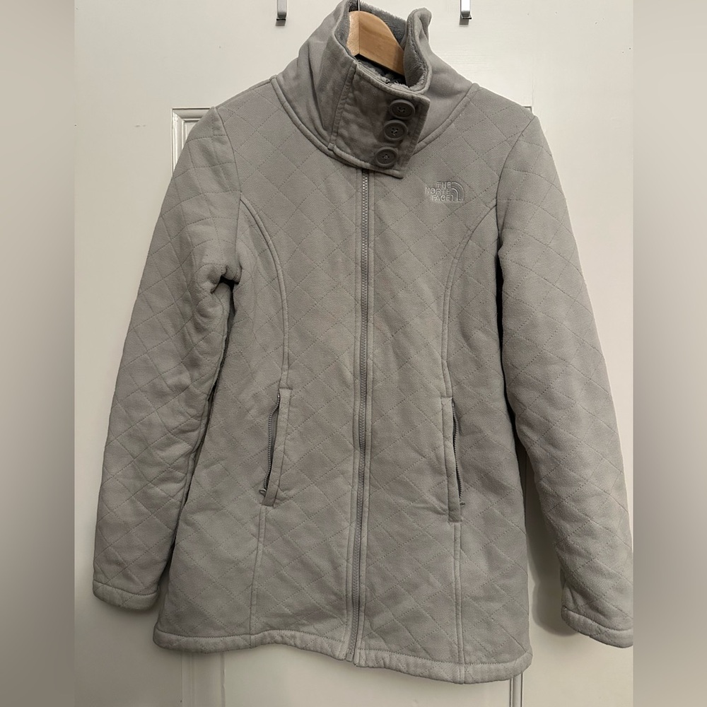 The North Face Women's Light Gray Quilted Ski Jacket